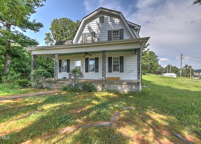 Property at 1717 Lafayette St, Greeneville, TN 37745, 4 beds, 2 baths