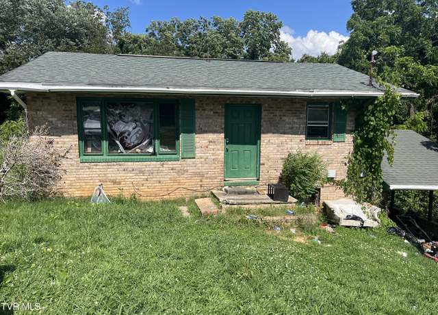 Property at 505 Rogers Ave, Kingsport, TN 37660, 3 beds, 2 baths