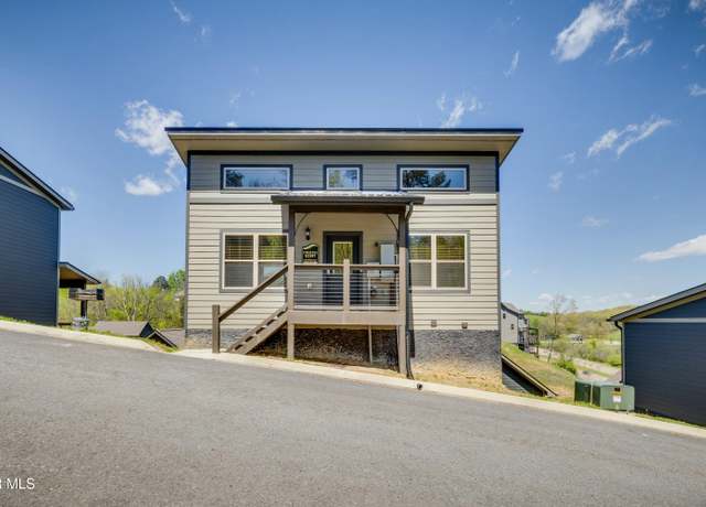 Property at 1654 Veterans Blvd #32, Sevierville, TN 37862, 2 beds, 2 baths