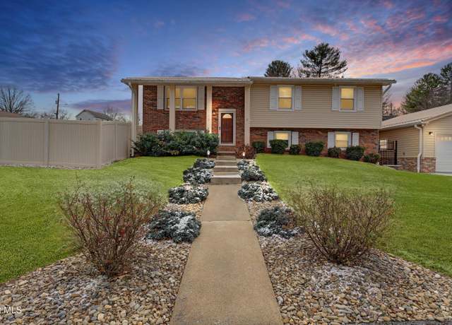 Property at 5 Sharondale Ct, Johnson City, TN 37601, 5 beds, 2.5 baths