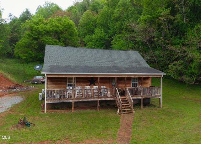 Property at 109 Triangle B Dr, Erwin, TN 37650, 2 beds, 2 baths