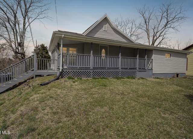 Property at 308 9th Ave, Johnson City, TN 37604, 2 beds, 2 baths