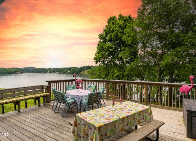 Property at 586 Sugar Hollow Rd, Piney Flats, TN 37686