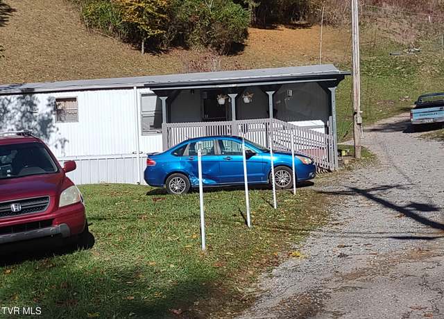Property at 7735 Highway 19-e, Roan Mountain, TN 37687, 2 beds, 1 bath