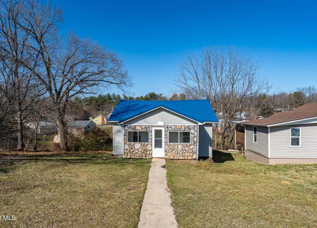 Property at 1901 Myrtle Ave, Johnson City, TN 37601, 2 beds, 1 bath