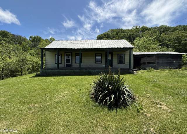 Property at 7045 Lone Star Rd, Kingsport, TN 37660, 2 beds, 1 bath