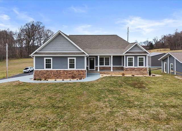 Property at 124 Forsyth Ln, Jonesborough, TN 37659, 3 beds, 3 baths