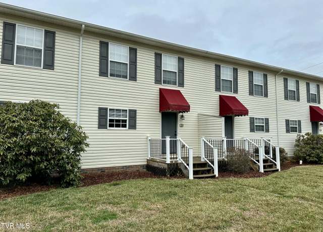 Property at 2201 Cherokee Rd #18, Johnson City, TN 37604, 2 beds, 1.5 baths