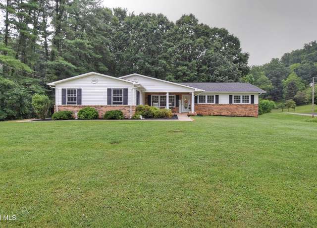 Property at 195 Fitzsimmons Hill Rd, Elizabethton, TN 37643, 3 beds, 2 baths