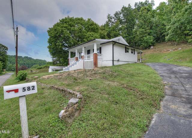 Property at 582 Coal Chute Rd, Elizabethton, TN 37643, 2 beds, 1 bath