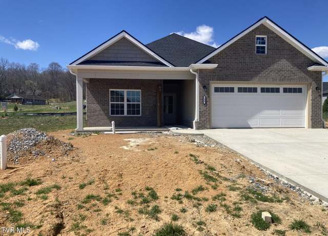 Property at 133 Kiln Dr, Johnson City, TN 37615, 3 beds, 2 baths