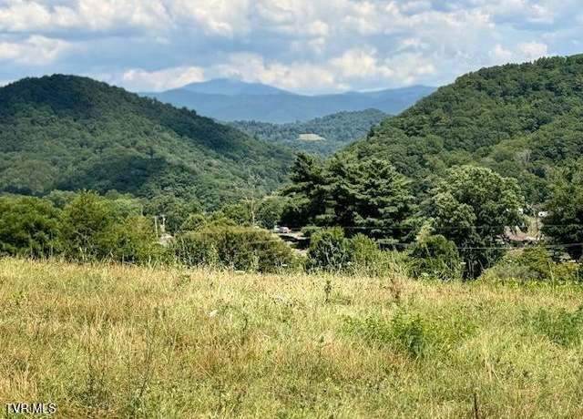 Property at 17470 Celebrity Lane Ln, Abingdon, VA 24211