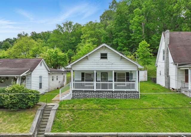 Property at 631 Meadow St, Coeburn, VA 24230, 2 beds, 1 bath