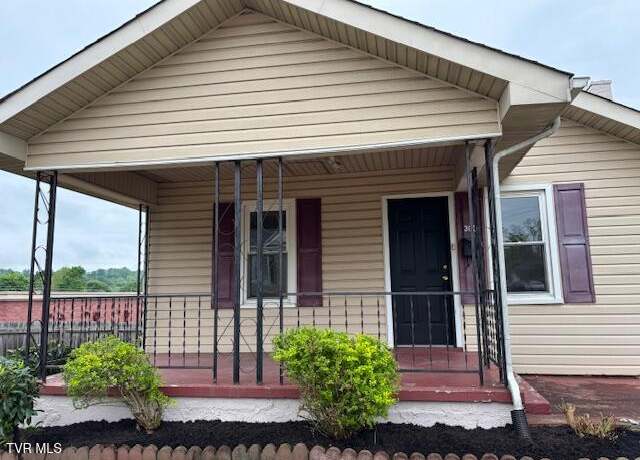 Property at 300 Cedar St, Bristol, TN 37620, 2 beds, 1 bath
