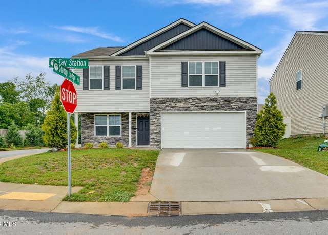 Property at 1104 Tay Sta, Kingsport, TN 37660, 3 beds, 2.5 baths
