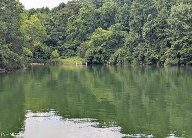 Property at 412 Haw Ridge Rd E, Piney Flats, TN 37686