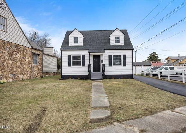 Property at 1505 Lamont St, Kingsport, TN 37664, 3 beds, 2 baths