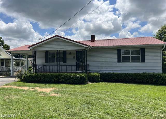 Property at 518 Main St, Jonesborough, TN 37659, 4 beds, 2 baths