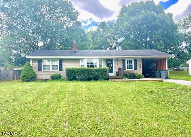 Property at 1019 College Ave, Bristol, TN 37620, 3 beds, 1 bath