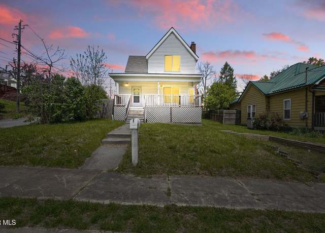 Property at 1133 Hill St, Bristol, TN 37620, 4 beds, 2 baths