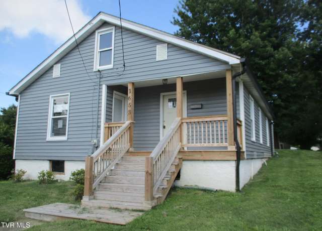 Property at 1653 E St, Kingsport, TN 37664, 2 beds, 1 bath