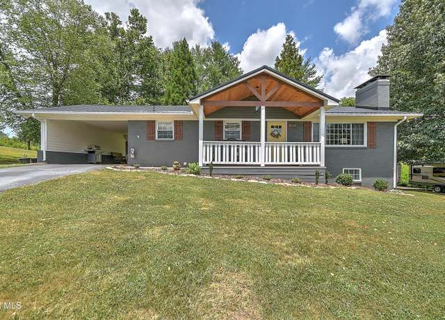 Property at 3123 Main St, Surgoinsville, TN 37873, 3 beds, 3 baths