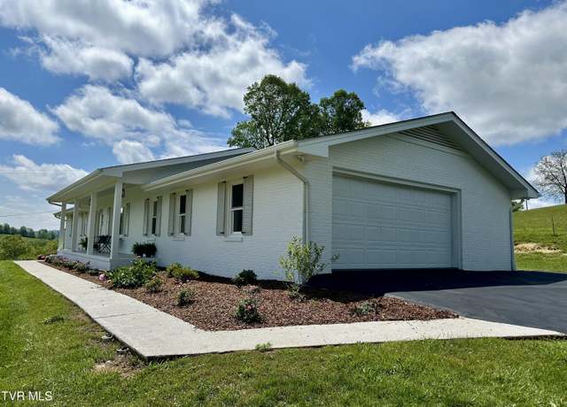 Property at 8467 Rich Valley Rd, Bristol, VA 24202, 3 beds, 2.5 baths