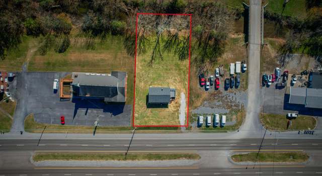Photo of 2617 Volunteer Pkwy, Bristol, TN 37620
