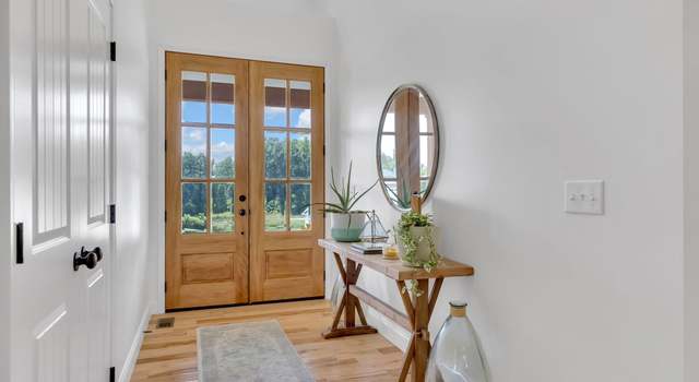 Photo of 7139 Cardiff Way, Piney Flats, TN 37686