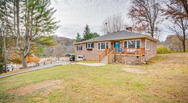 Photo of 120 Ridge Rd, Bristol, TN 37620