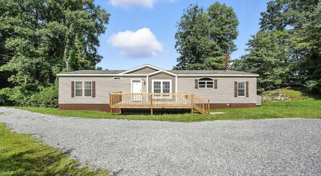 Photo of 206 Wampler Ave, Wise, VA 24293