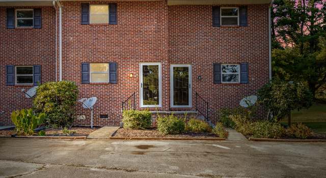 Photo of 201 Ron Royce Dr #9, Elizabethton, TN 37643