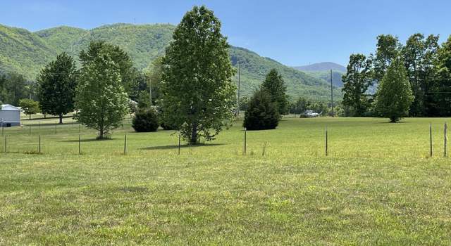 Photo of 333 Jennings Creek Ln, Greeneville, TN 37743