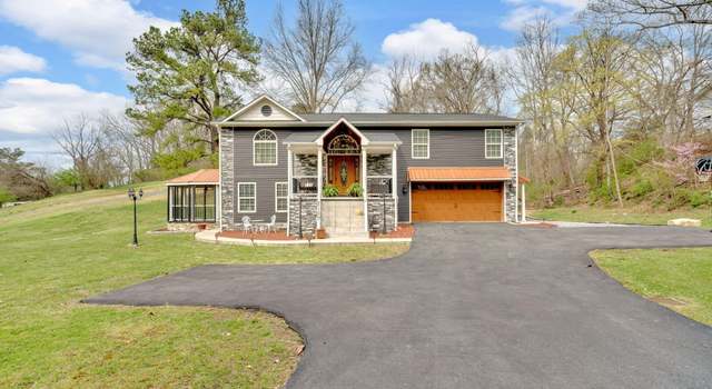 Photo of 2100 Longreen Rd, Kingsport, TN 37660