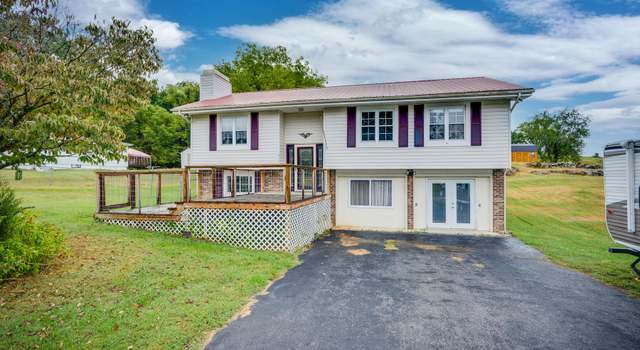 Photo of 415 Walnut St, Church Hill, TN 37642