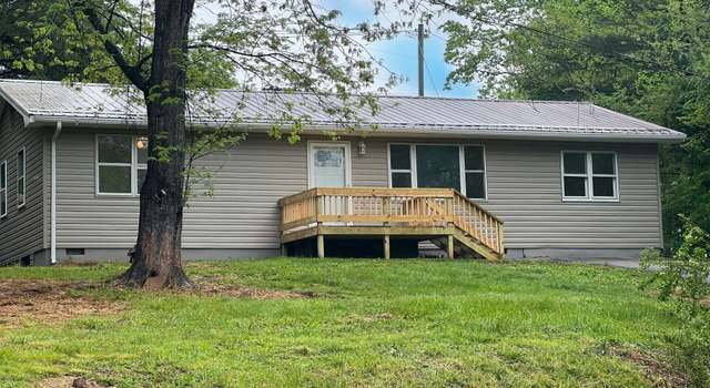 Photo of 406 Cecil St, Pennington Gap, VA 24277