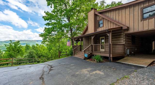 Photo of 563 Longview Private Dr, Mountain City, TN 37683