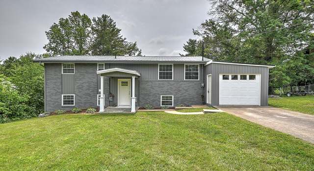 Photo of 145 Elm Heights St, Johnson City, TN 37615