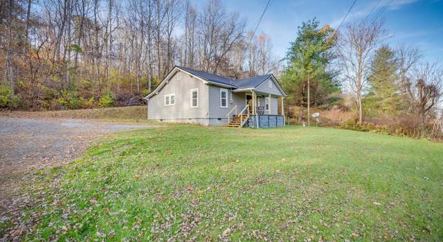 Photo of 4815 Unicoi Dr, Unicoi, TN 37692