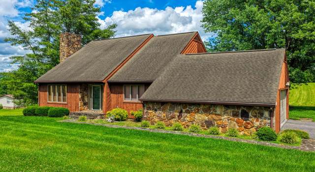 Photo of 266 Big Hill Rd, Mooresburg, TN 37811