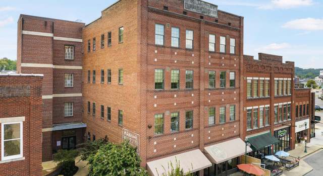 Photo of 116 Tipton St #306, Johnson City, TN 37604