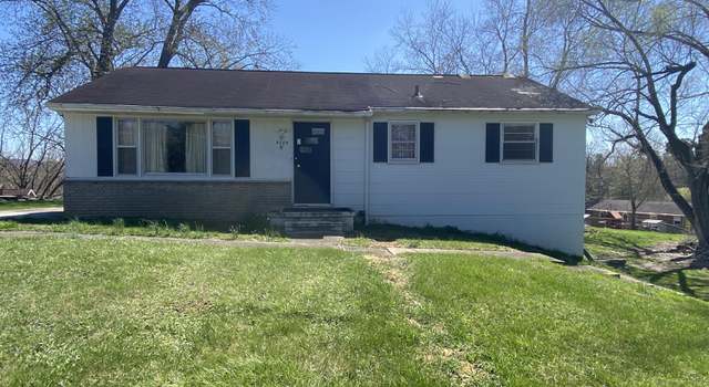 Photo of 3205 Grandview Dr, Kingsport, TN 37660