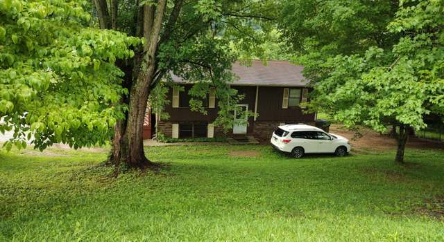 Photo of 252 Leonard Ln, Blountville, TN 37617