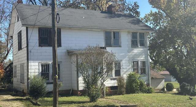 Photo of 705 Fairview Ave, Kingsport, TN 37660