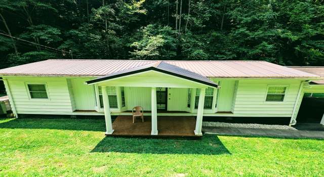 Photo of 1008 Road Branch Br, Clinchco, VA 24226