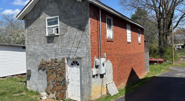 Photo of 1105 Division St, Johnson City, TN 37601