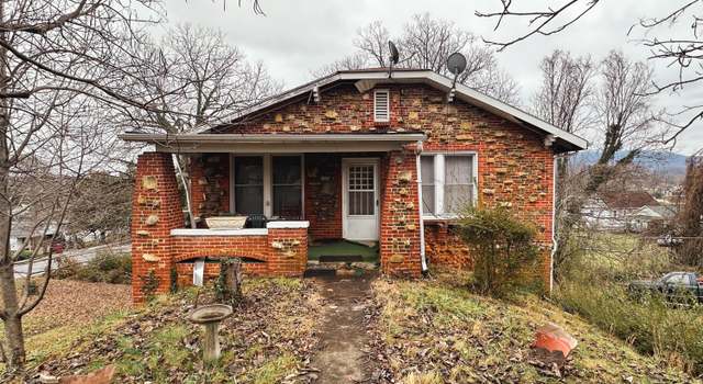 Photo of 303 9th Ave, Johnson City, TN 37604