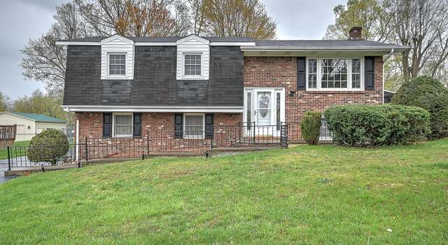 Photo of 149 Canterbury Ln, Bristol, VA 24201
