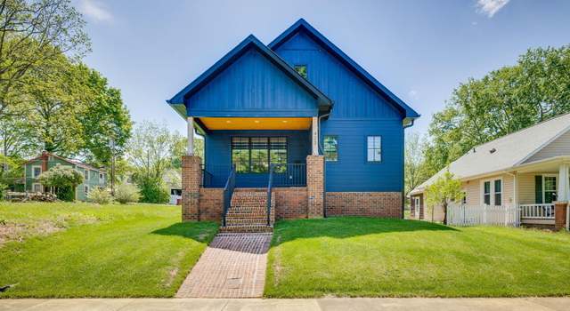 Photo of 423 Maple St, Johnson City, TN 37604