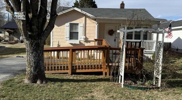 Photo of 1391 Broad St, Elizabethton, TN 37643